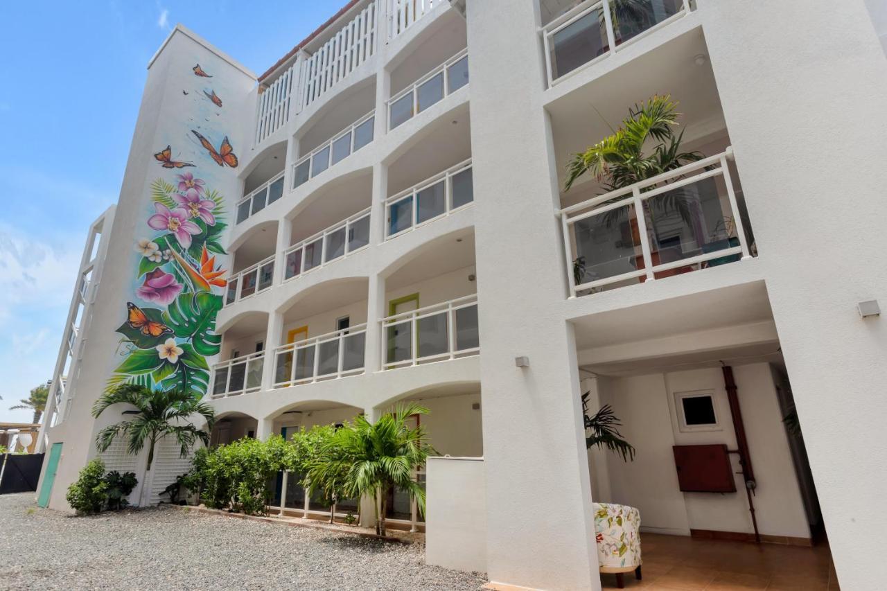 Maho Beach House - Spacious 1 Bedroom Suite エクステリア 写真